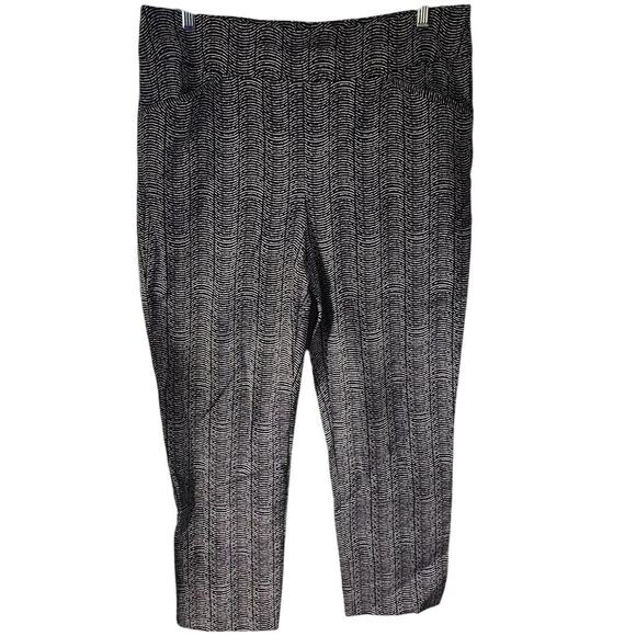 Chico's Perfect Stretch Printed Pull On Wide Elastic Wasit Cropped Pants Size 3 - Picture 1 of 6